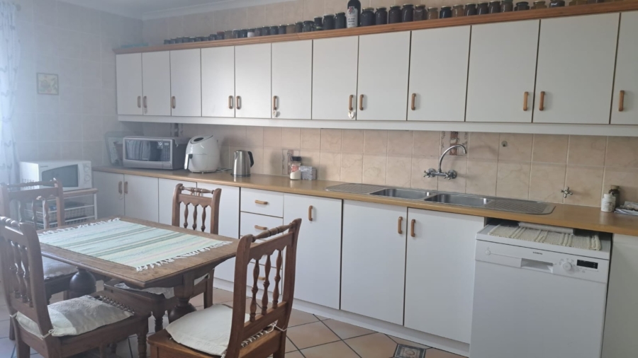 3 Bedroom Property for Sale in Caledon Western Cape